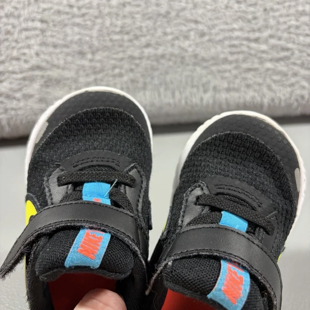 Nike Revolution Sneakers Toddler 5C Bundle Lot of 2 Blue Black